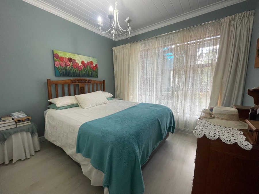 4 Bedroom Property for Sale in Hartenbos Heuwels Western Cape